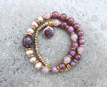 Freshwater Pearl, Plum Tourmaline, Lepidolite, Stainless Gold Mala Bracelet in 27 Beads